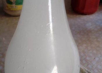 MARAGOGI- Moradora se assusta aos encher garrafa com água da Casal.