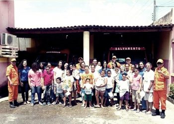 MARAGOGI- Pacientes da APAE se encantam com visita ao Corpo de Bombeiros