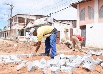 MARAGOGI- O sonho de vários moradores começa a ser realizados com calçamento em Barra Grande.