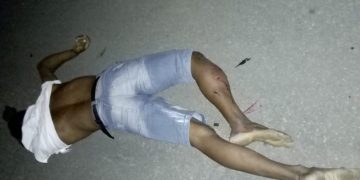 JAPARATINGA- Motoqueiro bate de frente com Corola e morre na hora.