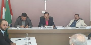 JACUÍPE- Vereadores aprovam projeto para doar terrenos a famílias carentes.