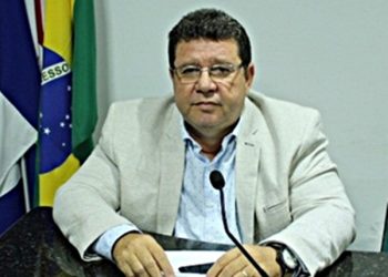 CÂMARA – Vereador Jailson Carnaúba cobra do município contratação de Médico para tratamento de diabéticos.