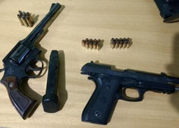 MARAGOGI- Homem é preso com um revolver e uma pistola 380 no assentamento Costa Dourada.