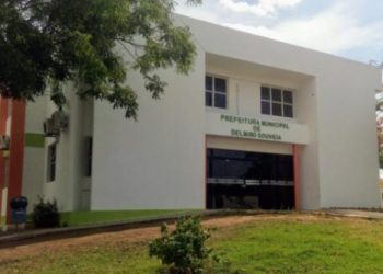 MP/AL pede prisão de prefeito, vereadores, secretários e ex-vereador de Delmiro Gouveia