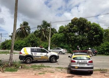 Homem é preso em flagrante por divulgar ações policiais em grupos de Whatsapp