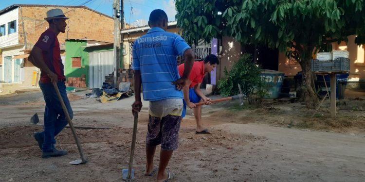 Maragogi- Escassez de água faz vereador abrir dois poços em Barra Grande