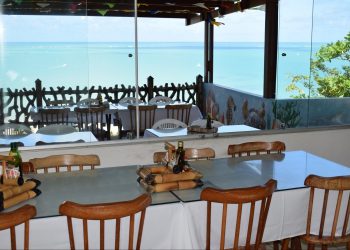 Maragogi- Restaurante Alto do Cruzeiro entra em recesso por causa do novo coronavírus.