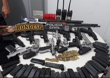 Policiais militares e guardas municipais de Alagoas são detidos pela polícia na Bahia