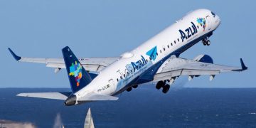 Azul expande operação em Maceió e retoma voo a SP