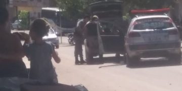 Jovem é preso depois de matar e cortar cabeça de mulher no centro de Campestre