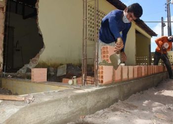 OBRAS SÃO REALIZADAS NAS ESCOLAS MUNICIPAIS DE MARAGOGI