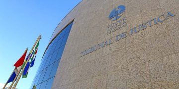 Justiça suspende reabertura de bares, restaurantes e academias em Maragogi