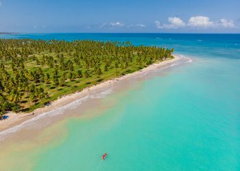 5 praias exuberantes da Costa dos Corais por Lucas Meneses