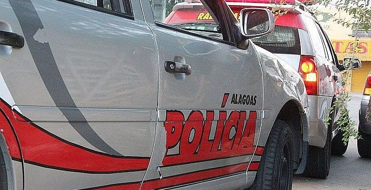 Sargento da PM é preso após agredir policial feminina em viatura do 5º BPM