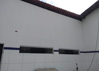 Prefeitura de Maragogi inicia obras de reconstrução da escola Antônio Verçosa em Barra Grande.