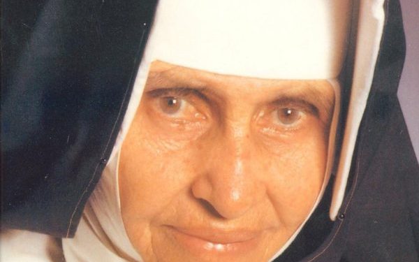 Aprovada criação da Comenda Irmã Dulce