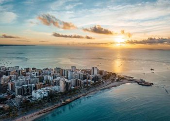 Nordeste é a região mais buscada para festas de fim de ano; Maceió se destaca