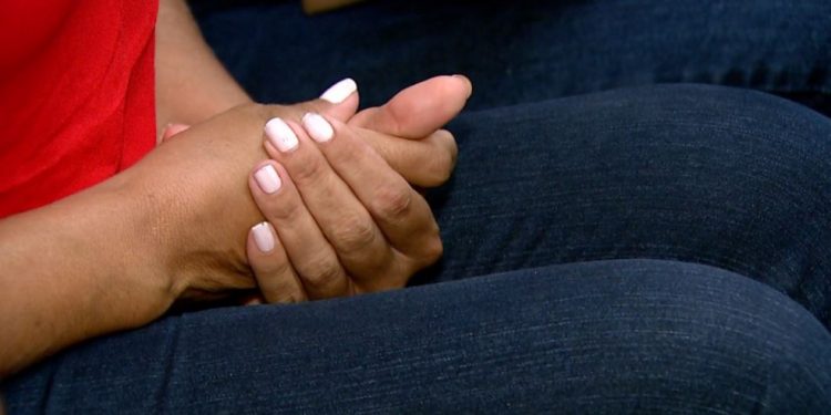 Após largar do trabalho, mulher é ‘puxada’ para dentro de carro e estuprada