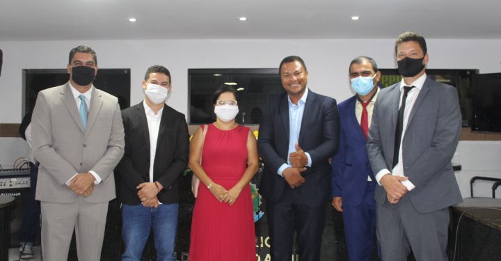 Posse e presidência somam-se à vitória de Júnior de Jozemir