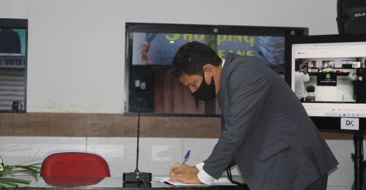 Vereador Júnior de Barra Grande solicita através de ofício que agentes de trânsito e guardas municipais sejam convocados