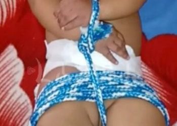 Mãe amarrou bebê com corda para ameaçar ex-marido e tentar reconciliação