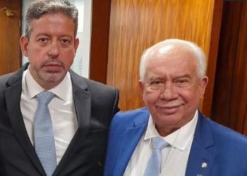 Prefeito Sérgio Lira parabeniza o primo Arthur Lira pela vitória como novo Presidente da Câmara dos Deputados