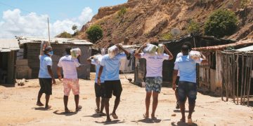 Realidade invisível : Campanha “Seguidor Amigo” doa 50 cestas básicas para famílias carentes de Maragogi