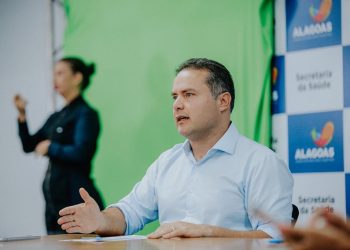 Fase vermelha continua por mais 14 dias com reavaliação na segunda dia 05, diz Governador