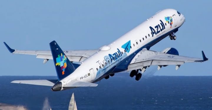 Azul retoma 8 fretamentos em julho e terá novo voo direto entre Maceió e SP