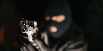 Celular roubado é rastreado pelo GPS e polícia prende ladrão no Distrito de Barra-Grande