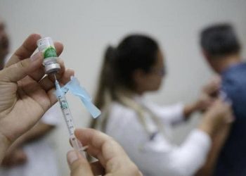 Maragogi inicia vacinação para pessoas com comorbidades ente 57 e 59 anos