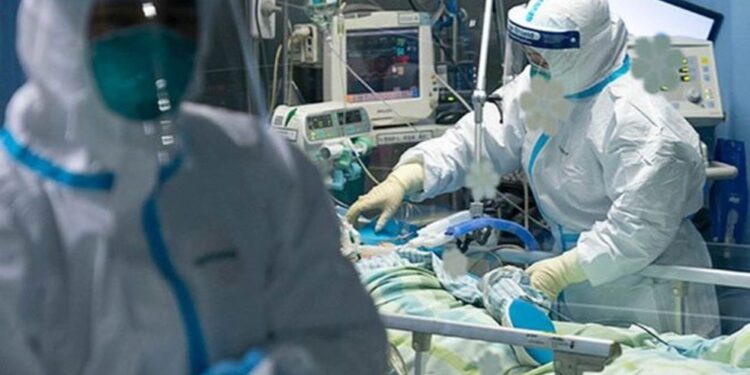 Em 24h, ocupação de leitos de UTI sobe de 77% para 83% em Alagoas; secretário Alexandre Ayres pedi ajuda da população.