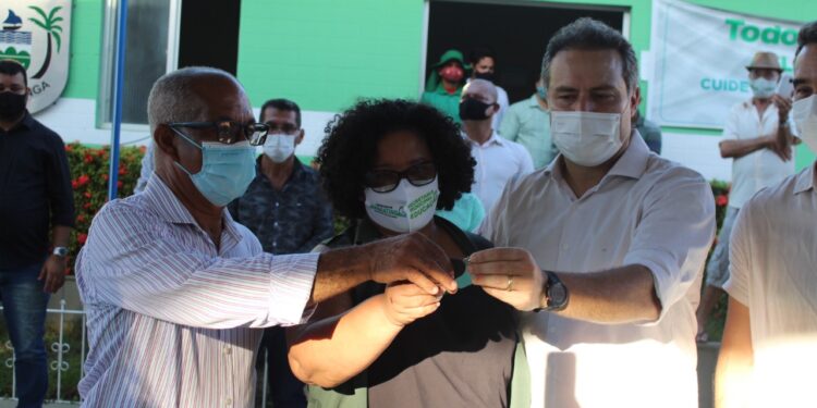 Projeto Minha Cidade Linda chega a Japaratinga; prefeito Déo comemora