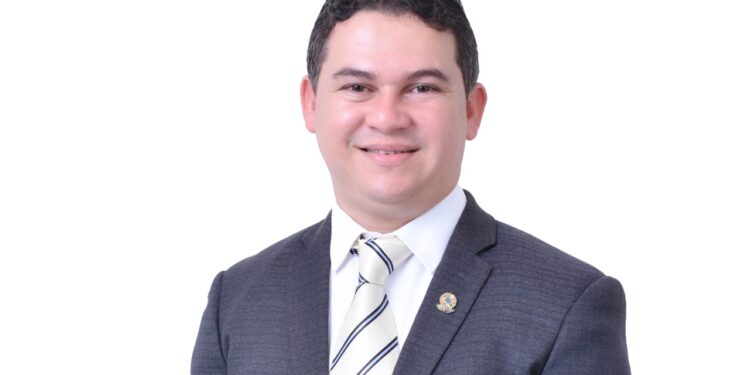 Há seis meses à frente da Câmara, Júnior de Jozemir se destaca pela diplomacia