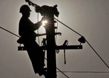 ANEEL proíbe nos próximos 90 dias corte de energia por inadimplência de famílias de baixa renda