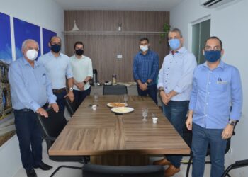 Superintendente do Incra e diretores nacionais do órgão discutem pautas prioritárias para Alagoas