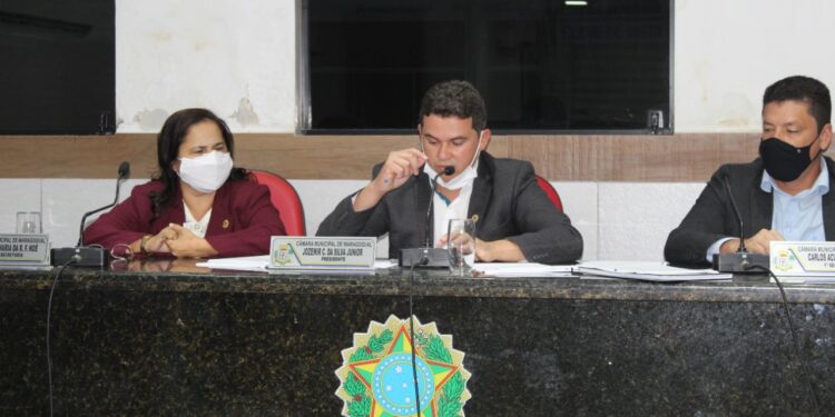 Lei orçamentária é aprovada com Emenda do Presidente Júnior de Jozemir; vereadores entram em recesso