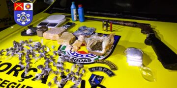 Plantão Policial — Tráfico de drogas e posse ilegal de arma de fogo em Matriz do Camaragibe
