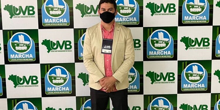 Júnior de Jozemir representa Maragogi na Marcha dos Legislativos Municipais em Brasília-DF
