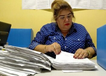 Em entrevista a rádio local, Promotora de Maragogi e Secretário de Saúde esclarecem dúvidas sobre restrições para quem não tomar vacina