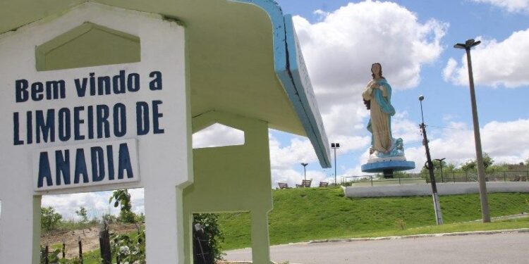 Após discussão em bar, homem é morto com tiro de espingarda no interior de Alagoas