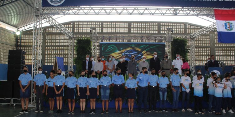 Prefeito Sérgio Lira inaugura Escola Cívico-Militar em Maragogi para 1.300 alunos