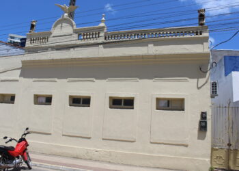 MARAGOGI — Precariedade na educação: mães choram por falta de vagas em colégio estadual