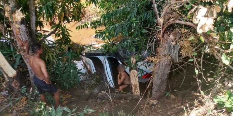 Vice Prefeito de Maragogi e dono de autoescola se envolvem em acidente