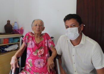Idosa de 109 anos receberá título de cidadã maragogiense oferecido pelo vereador Júnior de Barra Grande