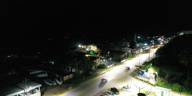 Prefeitura de Maragogi inicia substituição de lâmpadas comuns por luminárias de LED