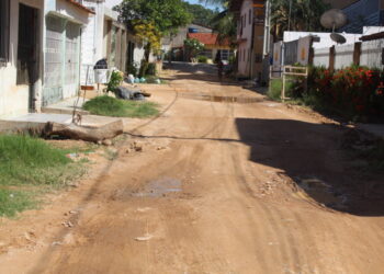 MARAGOGI — Após chuvas, ruas de São Bento ficam quase intransponíveis