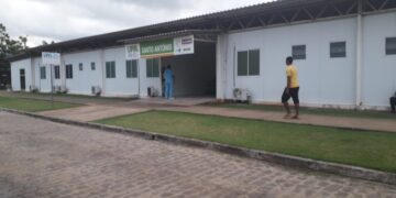 MARAGOGI — Colisão entre carro e moto deixa homem ferido