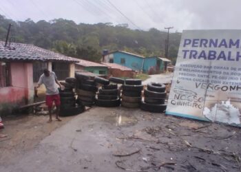 VÍDEO- Protesto em Rio Formoso prejudica limpeza pública de Maragogi