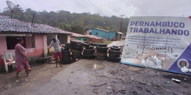 VÍDEO- Protesto em Rio Formoso prejudica limpeza pública de Maragogi